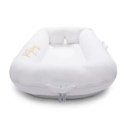 DockAtot Deluxe+ Nestje Pristine White -Winkel Voor Kinderwagens En Accessoires dockatot deluxe nestje pristine white 5