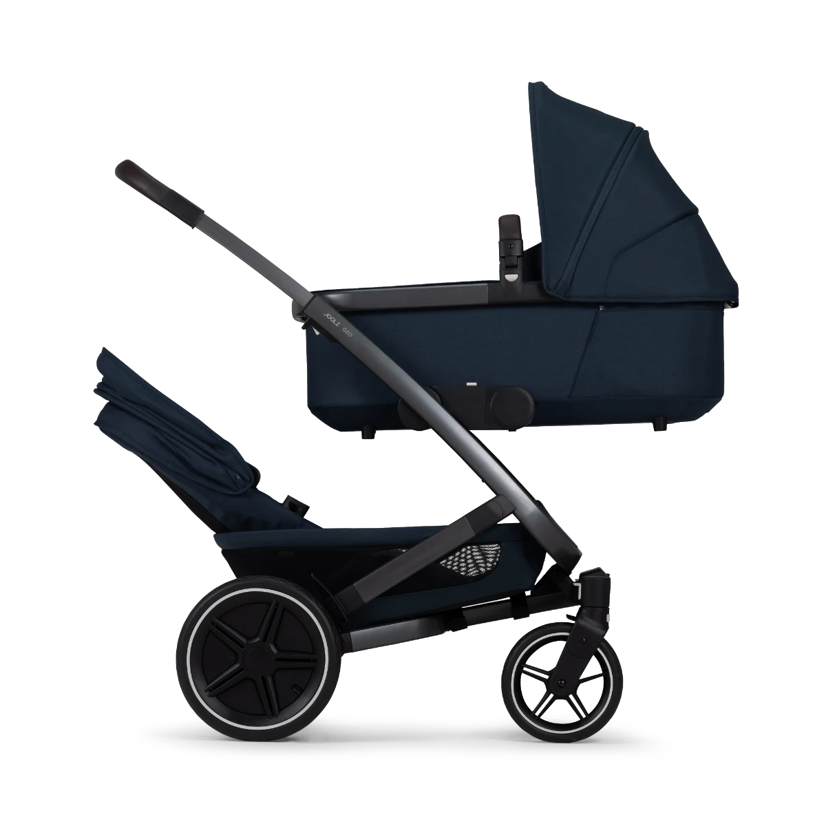Joolz Geo 3 Twin Joolz Geo 3 Twin -Winkel Voor Kinderwagens En Accessoires joolz geo3 cot seat side navy blue